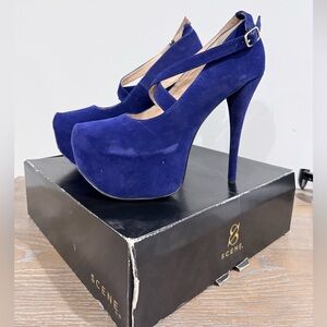 Scene Women's Deep Blue Heels